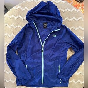 The North Face women's windbreaker jacket in blue lightweight
